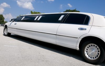 What Can You Expect From Wedding Limo Service?